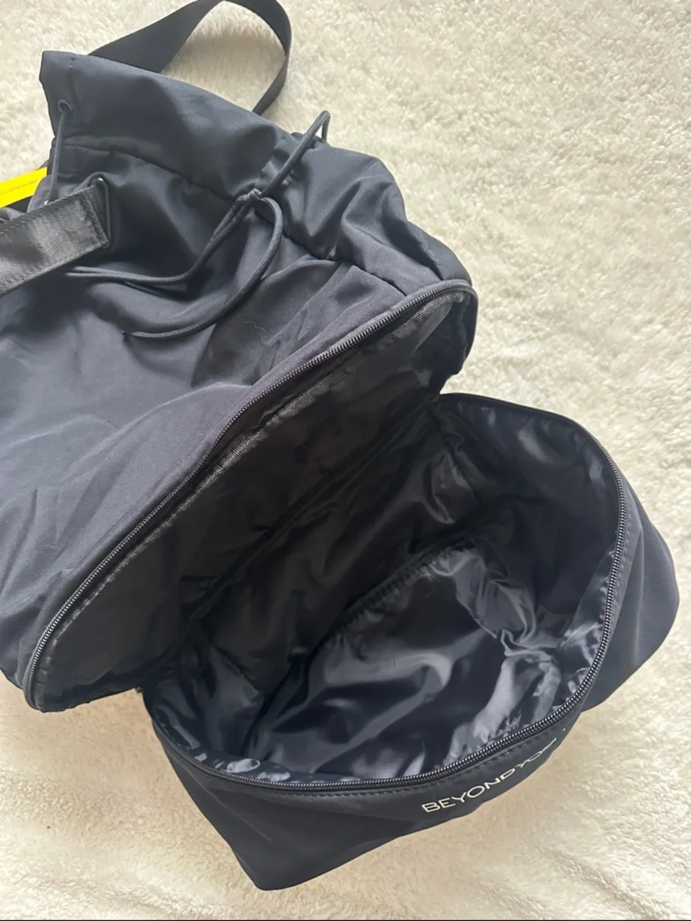 Beyond Yoga‎ Convertible Gym Bag Backpack Black NWT Athletic Workout Crossbody